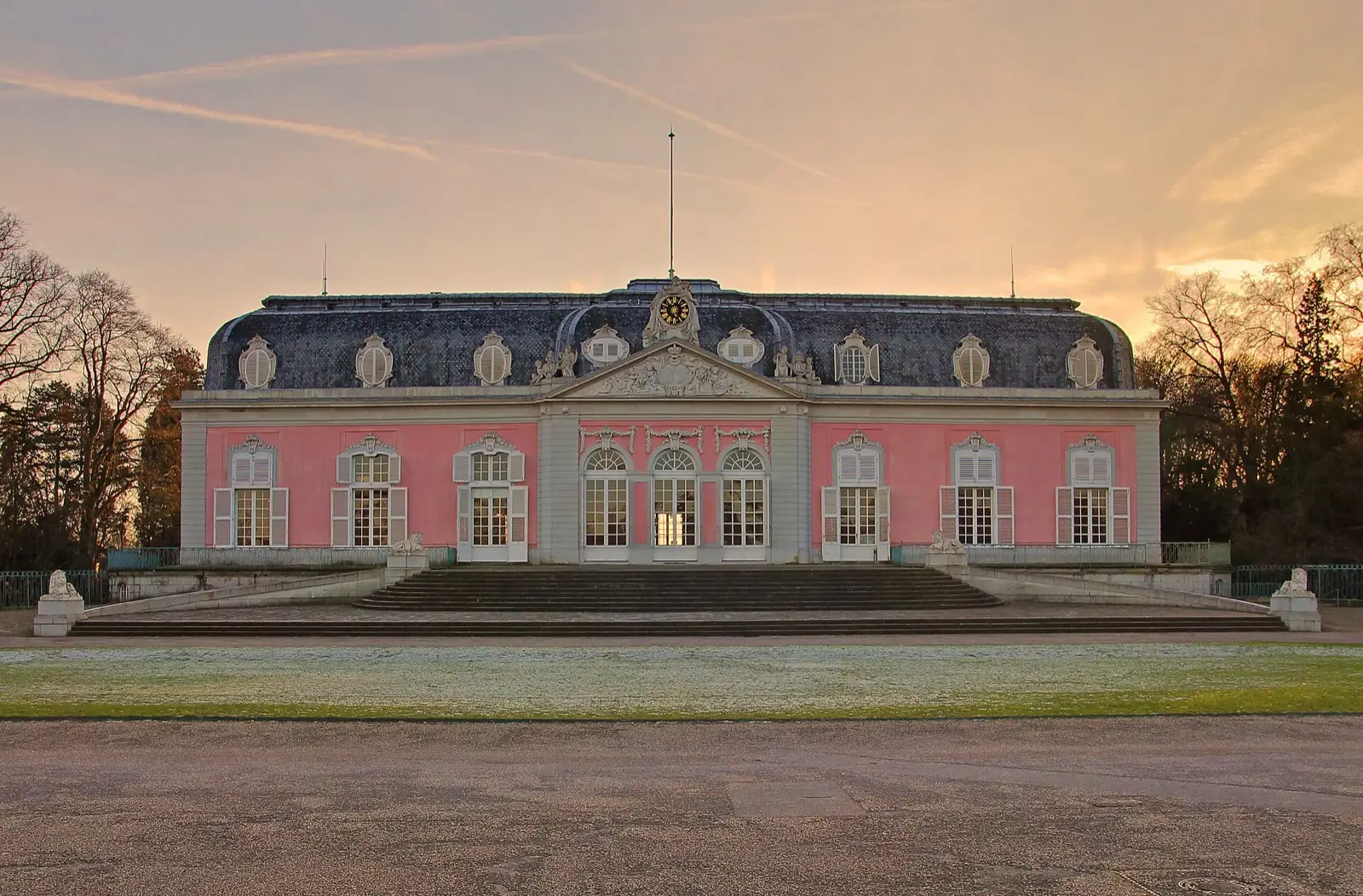 Schloss Benrath, Benrath, Hochzeitslocation